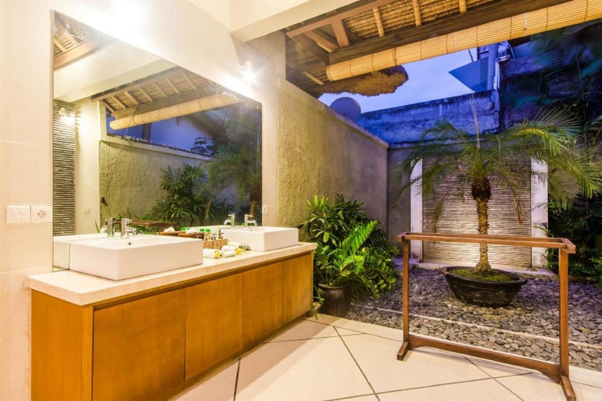 Luxury Villa Antan Central Seminyak Zewnętrze zdjęcie